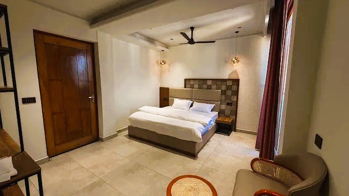 Super Deluxe Room