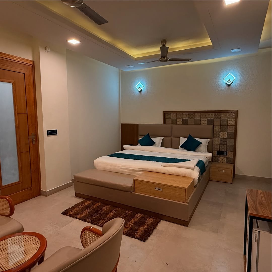 Luxury Room at YES Retreat
